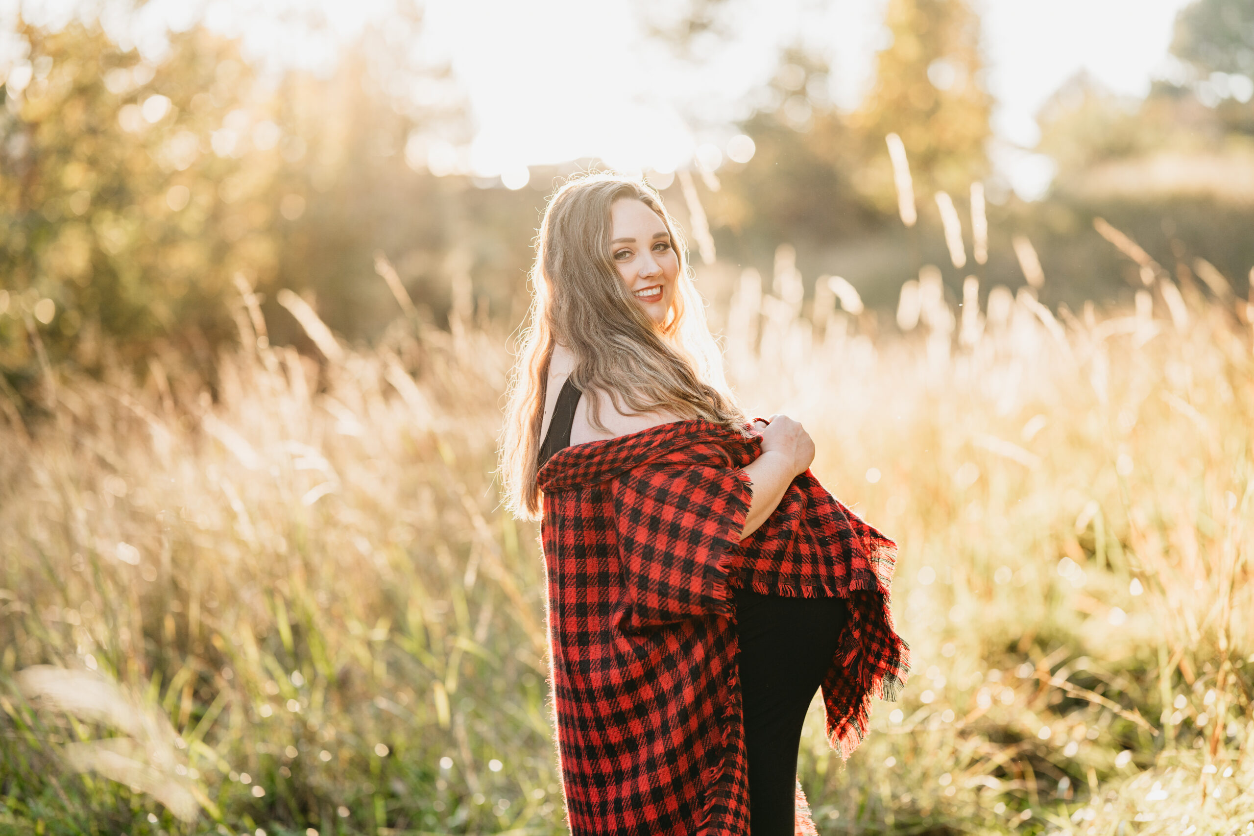 Golden hour maternity session