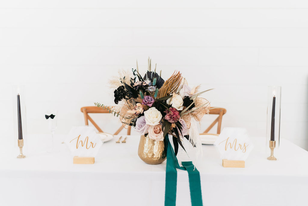 A stunning Myrtle Beach wedding at White Oaks Farm, featuring boho-inspired floral arrangements and a blend of American and Indian traditions.