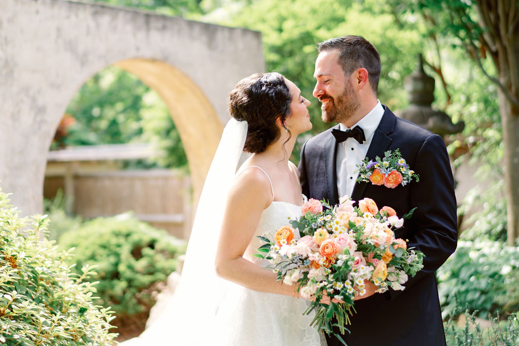 A Dreamy Botanical Gardens Wedding | Maria & Billy at Atlanta Botanical Garden
