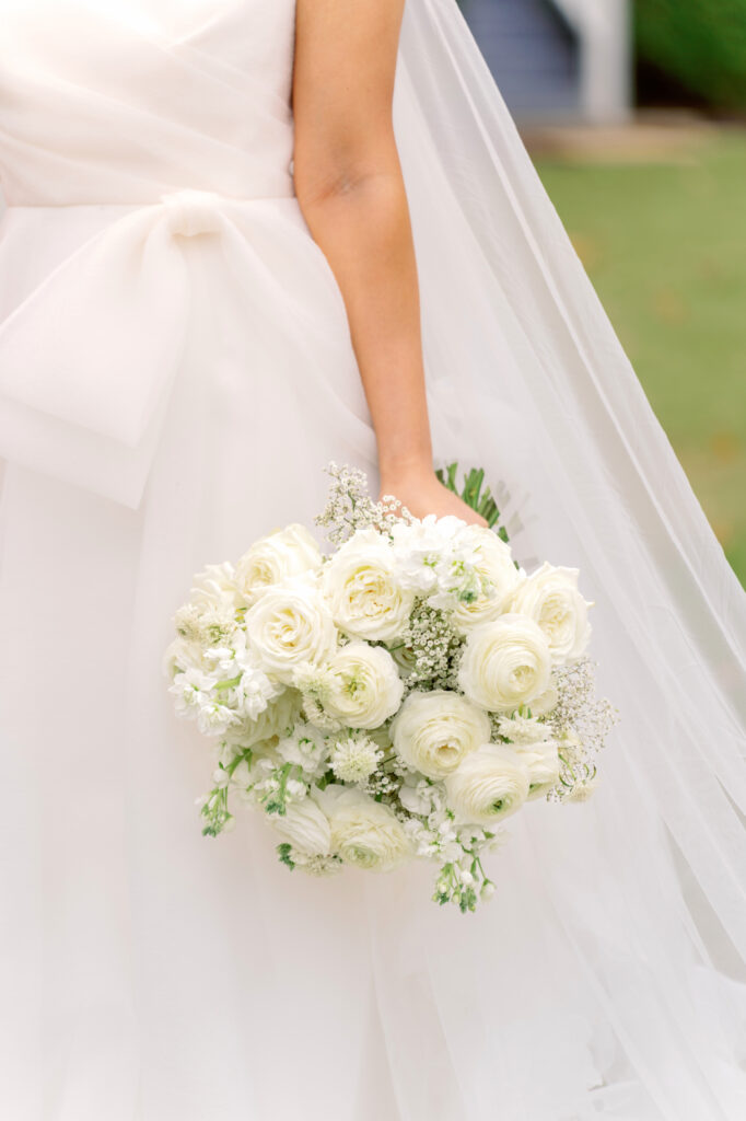 Bride and groom exchanging vows during their wedding day timeline for stress-free photos in Georgia.