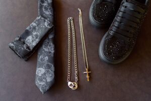 Moody fall bouquet with deep florals and candles | LGBTQ+ wedding inspiration Georgia