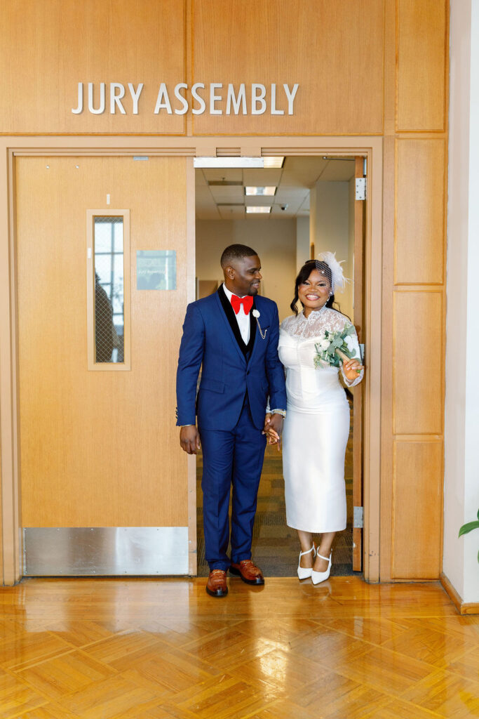 Couple portrait at Gwinnett Historic Courthouse wedding