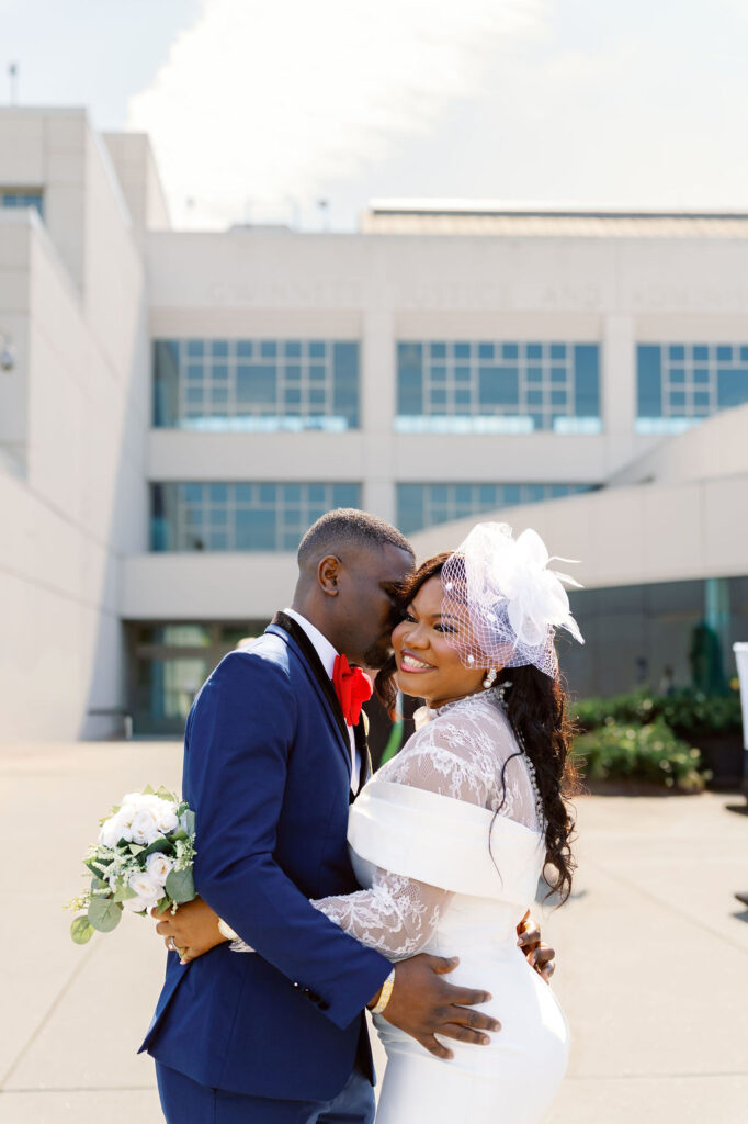 Couple portrait at Gwinnett Historic Courthouse wedding