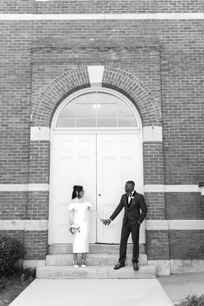 Bride and groom at Gwinnett Historic Courthouse in Lawrenceville