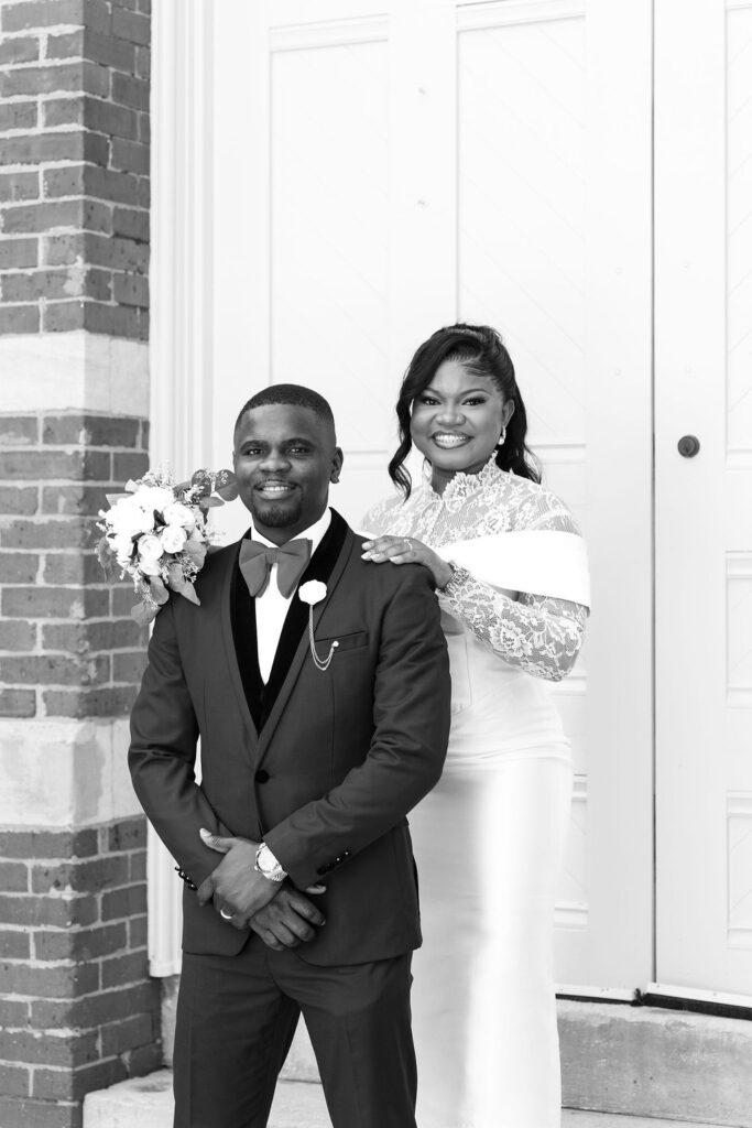 Bride and groom at Gwinnett Historic Courthouse in Lawrenceville