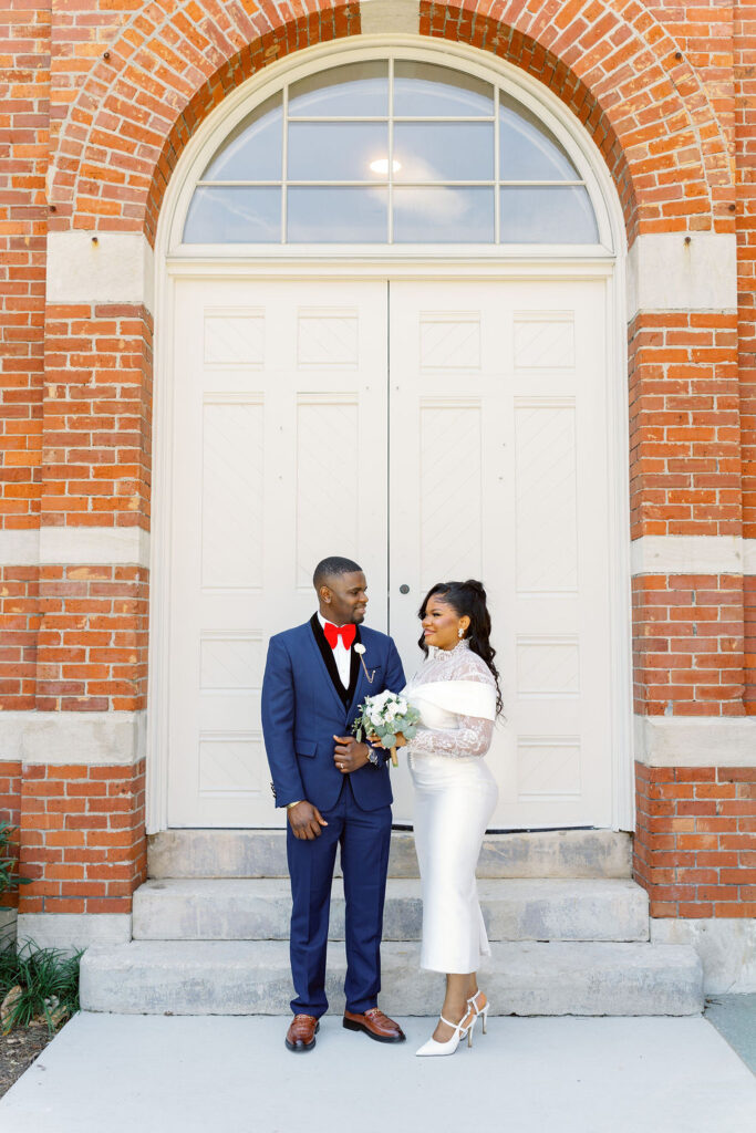 Bride and groom at Gwinnett Historic Courthouse in Lawrenceville