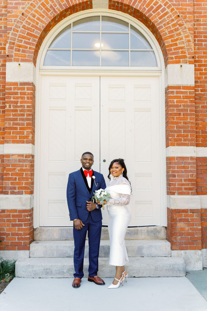 Bride and groom at Gwinnett Historic Courthouse in Lawrenceville