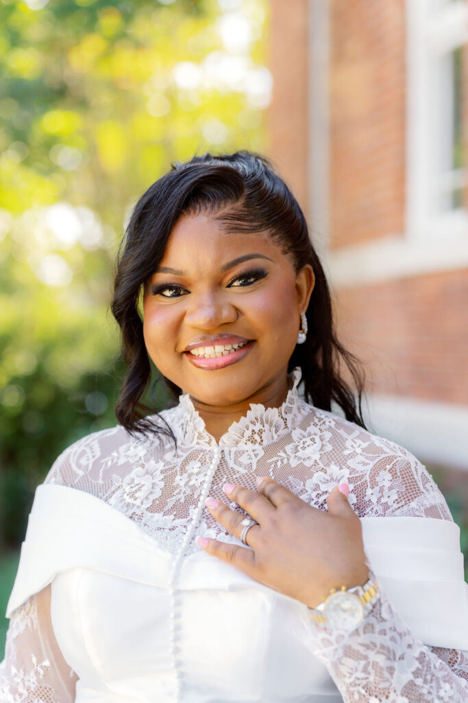 Bride and groom at Gwinnett Historic Courthouse in Lawrenceville