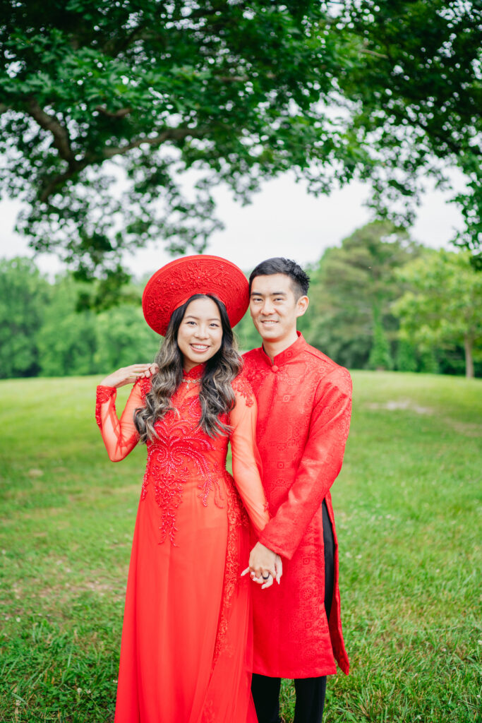 traditional-engagement-photos.jpg