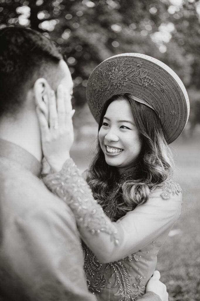 traditional-engagement-photos.jpg