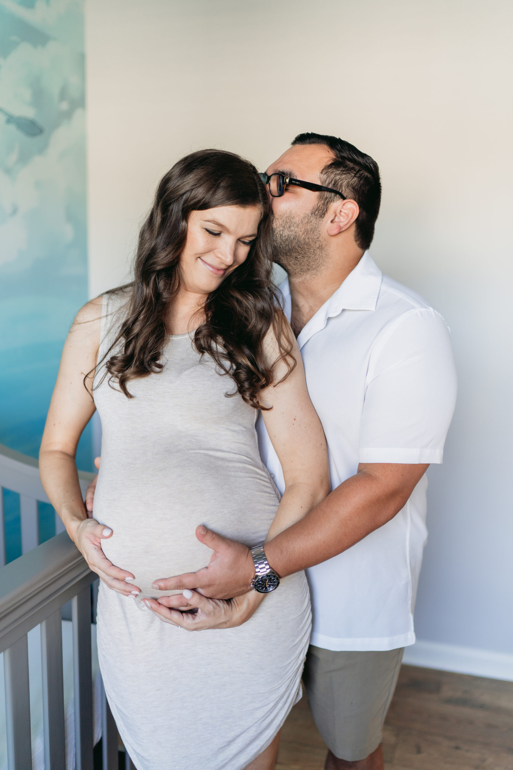 at-home maternity session 