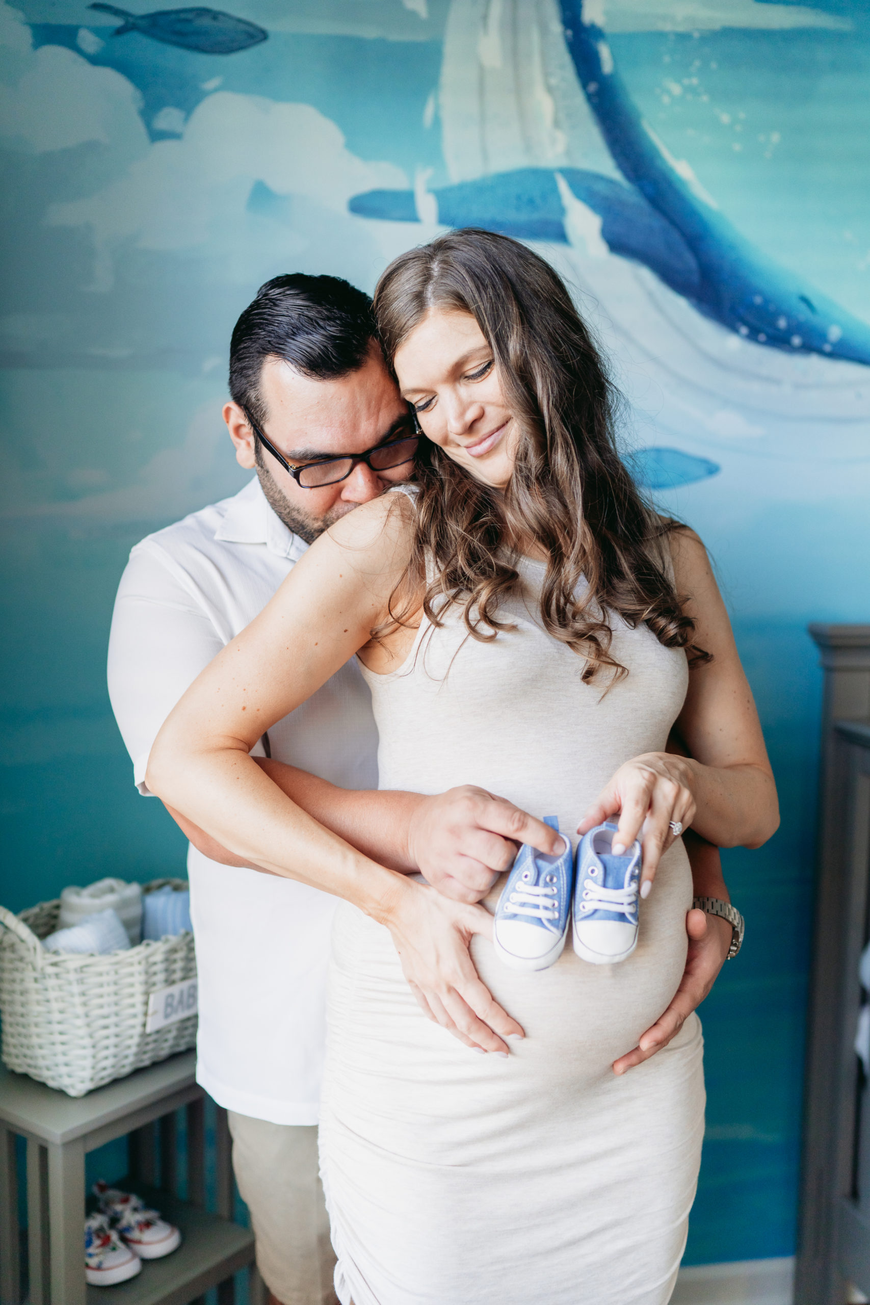 at-home maternity session 