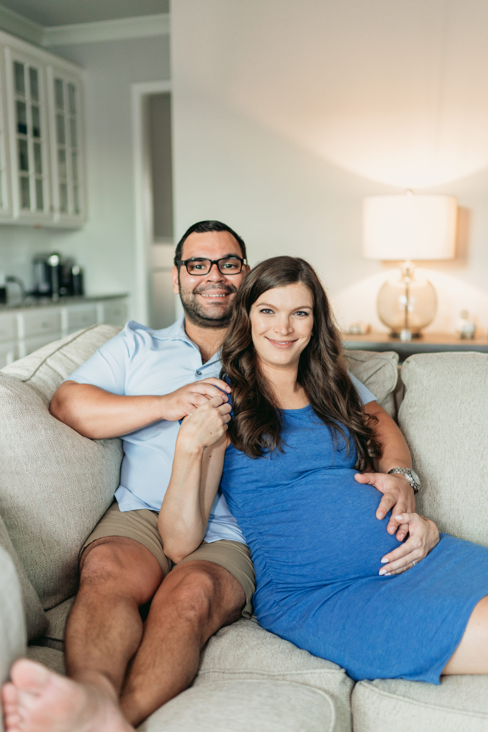 at-home maternity session 